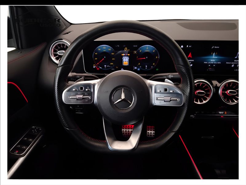 GuidiCar - Mercedes GLA 2021 GLA 200 d Premium 4matic auto Usato