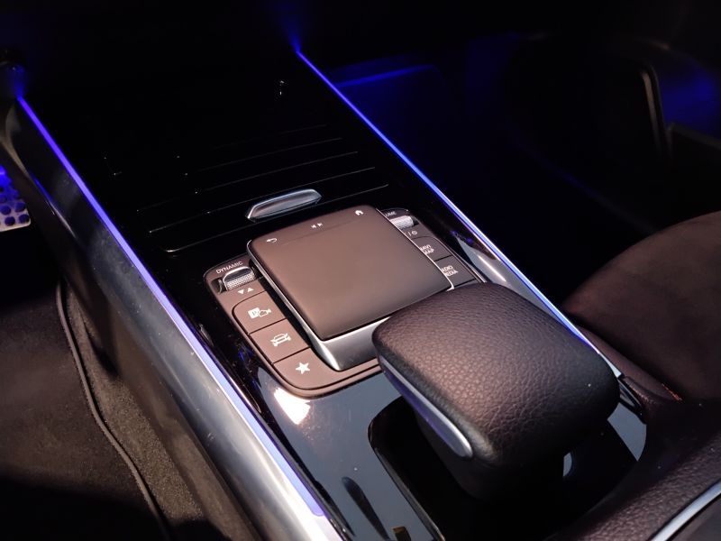GuidiCar - Mercedes GLA 2020 GLA 200 d Premium auto Usato