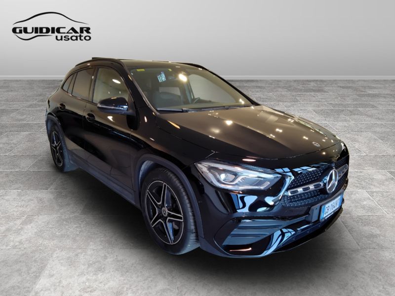 GuidiCar - Mercedes GLA 2020 GLA 200 d Premium auto Usato