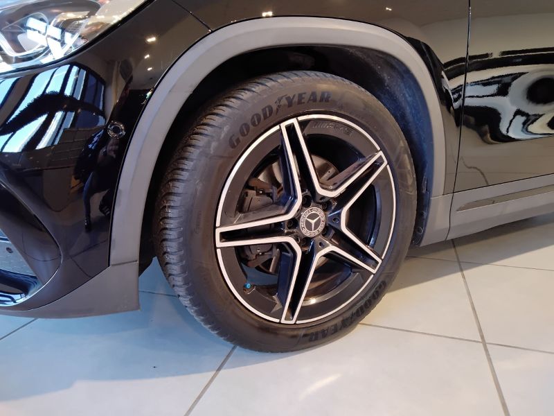 GuidiCar - Mercedes GLA 2020 GLA 200 d Premium auto Usato