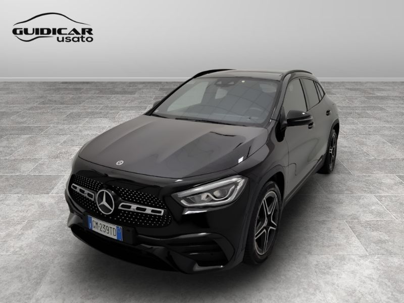 GuidiCar - Mercedes GLA 2023 GLA 200 d Premium auto Usato