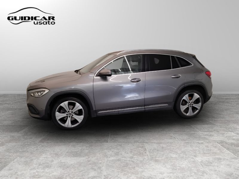 GuidiCar - Mercedes GLA 2020 GLA 220 d Sport Plus 4matic auto Usato