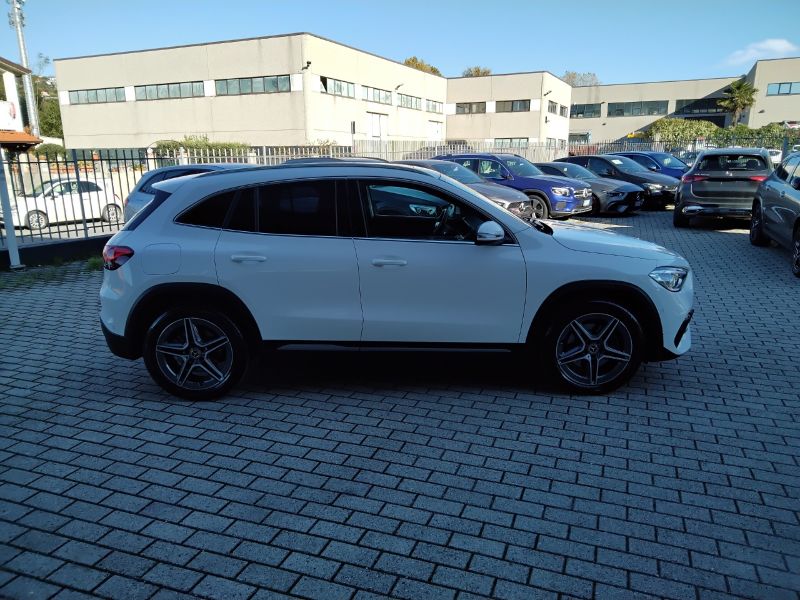 GuidiCar - Mercedes GLA-H247 2020 2021 GLA 250 e plug-in hybrid(e eq-power) Premium auto Usato