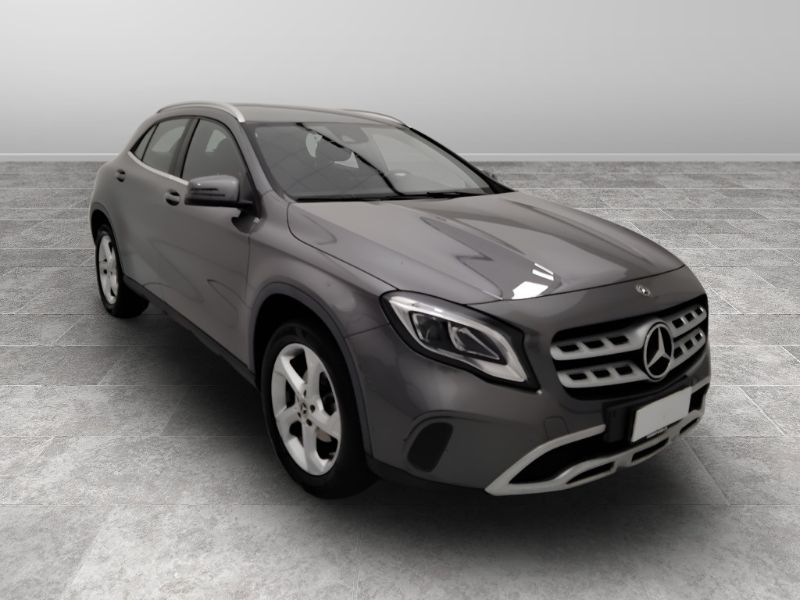 GuidiCar - Mercedes GLA 2017 GLA 200 d Sport Usato