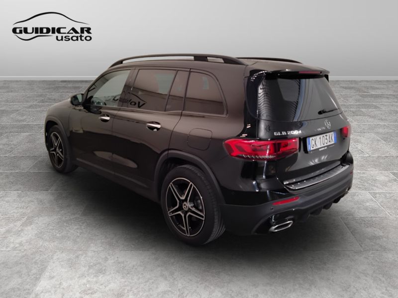GuidiCar - Mercedes GLB 2022 GLB 200 d Premium 4matic auto Usato