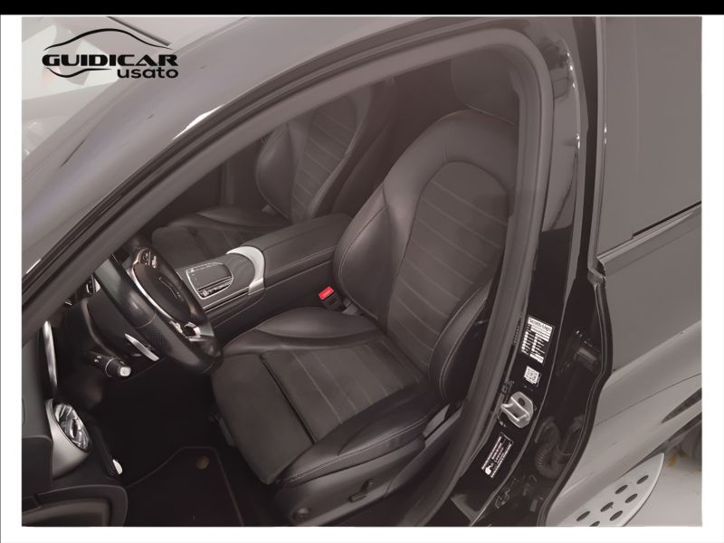 GuidiCar - Mercedes GLC 2022 GLC Coupe 300 de plug in hybrid (de eq-power) Premium 4matic auto Usato
