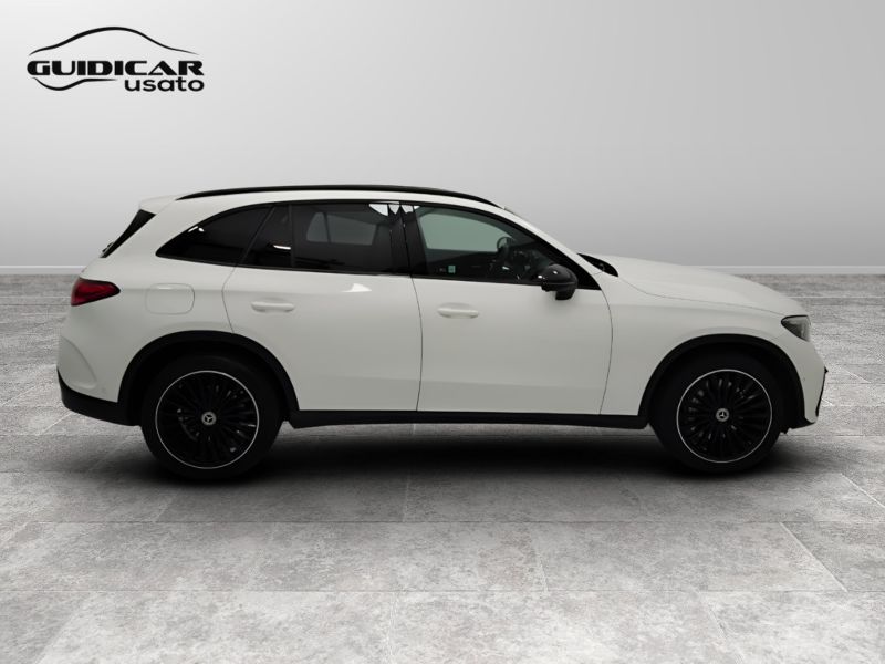 GuidiCar - Mercedes GLC 2022 GLC 220d mhev AMG Advanced 4matic auto Usato