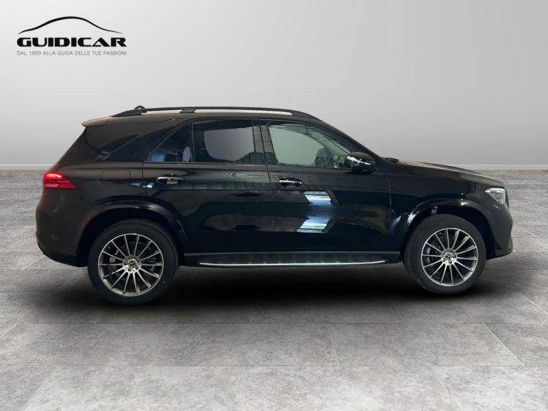GuidiCar - MERCEDES BENZ GLE SUV 1 GLE 300 d 4MATIC AMG Line ADVANCED PLUS Nuovo