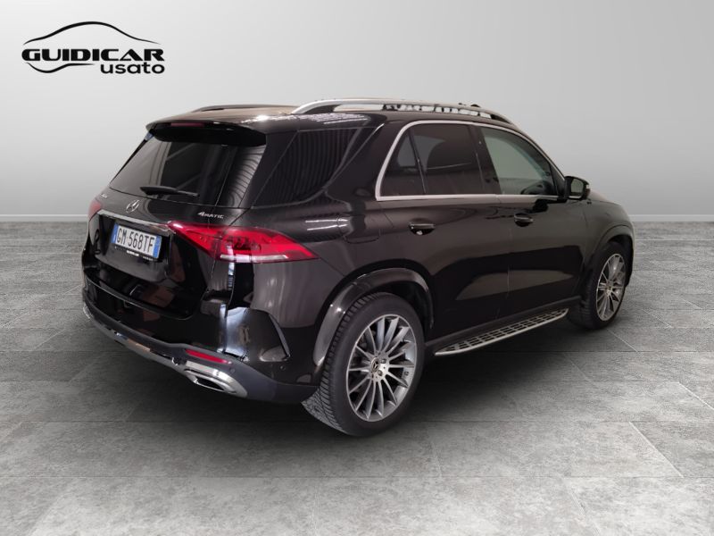 GuidiCar - Mercedes Classe M - GLE 2023 GLE 300 d mhev Premium 4matic auto Usato