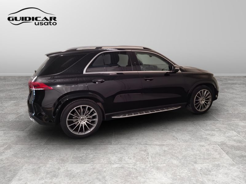 GuidiCar - Mercedes Classe M - GLE 2023 GLE 300 d mhev Premium 4matic auto Usato