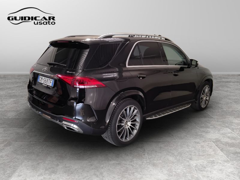 GuidiCar - Mercedes Classe M - GLE 2023 GLE 300 d mhev Premium 4matic auto Usato