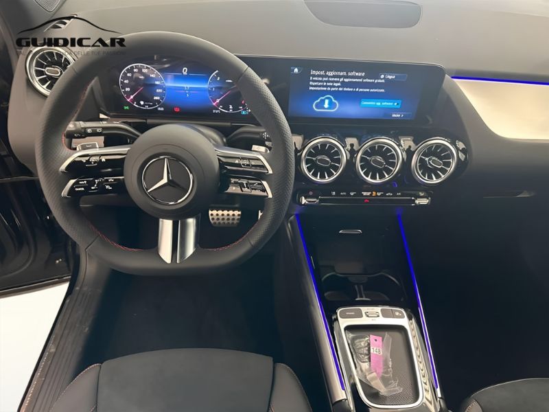 GuidiCar - MERCEDES BENZ NUOVA GLA 1 GLA 200 d Automatic 4MATIC Nuovo