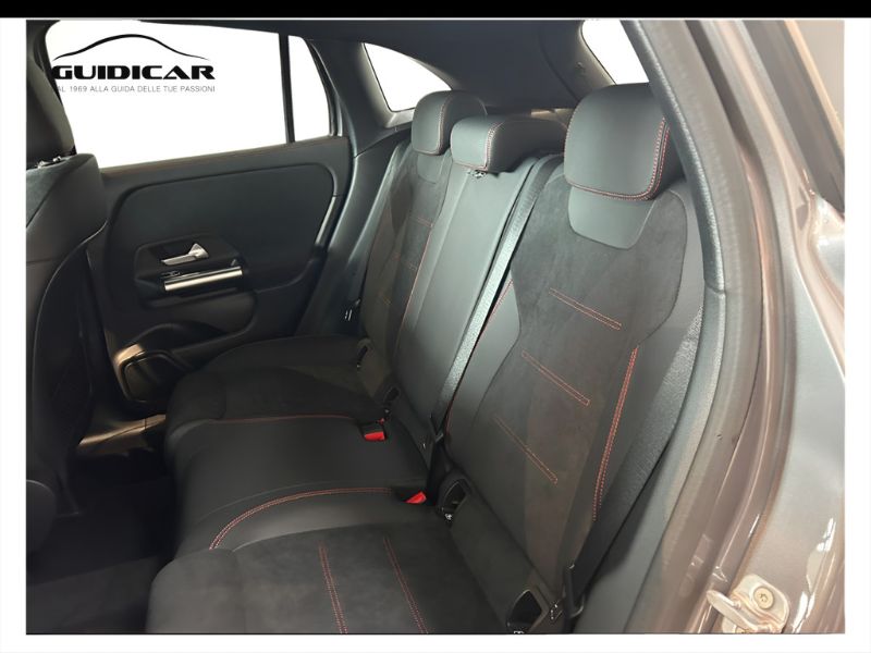 GuidiCar - MERCEDES BENZ NUOVA GLA 1 GLA 200 d Automatic 4MATIC Nuovo