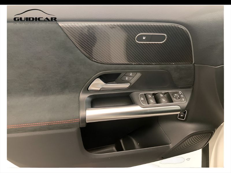 GuidiCar - MERCEDES BENZ NUOVA GLA 1 GLA 200 D AUTOMATIC Nuovo