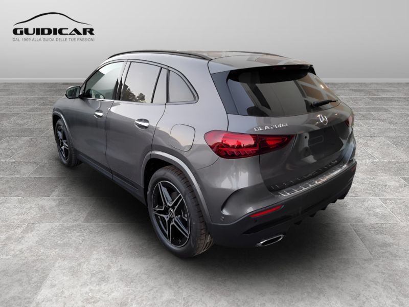 GuidiCar - MERCEDES BENZ NUOVA GLA 1 GLA 200 D AUTOMATIC Nuovo