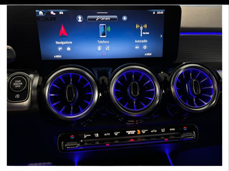GuidiCar - MERCEDES BENZ NUOVA GLB 1 GLB 200 d AMG Line ADVANCED PLUS Nuovo