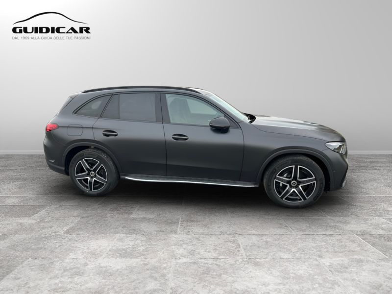 GuidiCar - MERCEDES BENZ Nuova GLC SUV 1 GLC 220 d 4MATIC AMG Line ADVANCED Nuovo