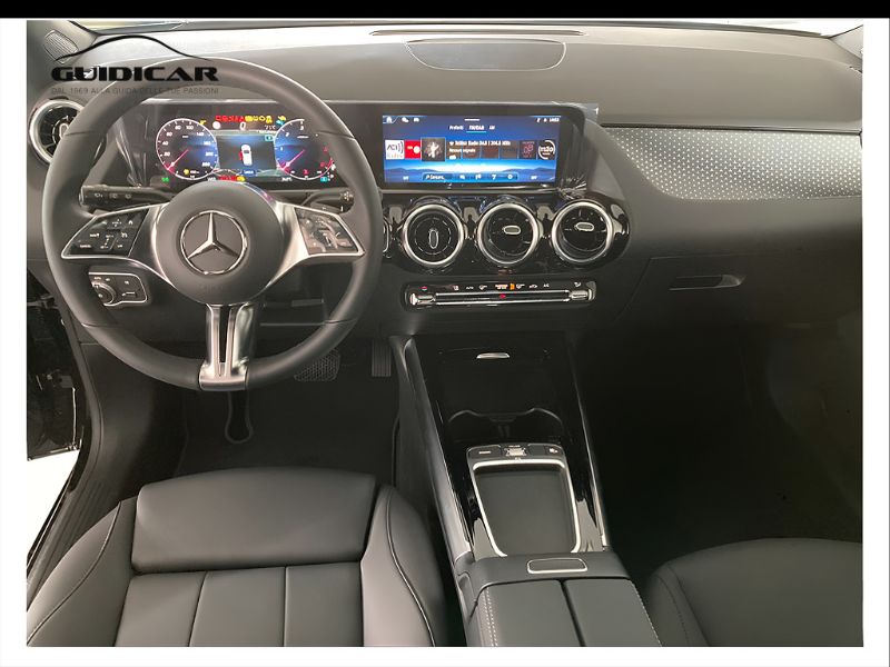 GuidiCar - MERCEDES BENZ W247 NUOVA CLASSE B 1 B 180 d Nuovo