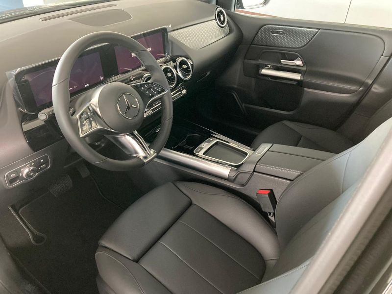 GuidiCar - MERCEDES BENZ W247 NUOVA CLASSE B 1 B 180 d Nuovo