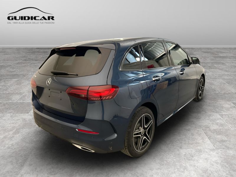 GuidiCar - MERCEDES BENZ Classe B - W247 2023 1 B 250 e con tecnologia EQ AMG Line ADVANCED PLUS Nuovo