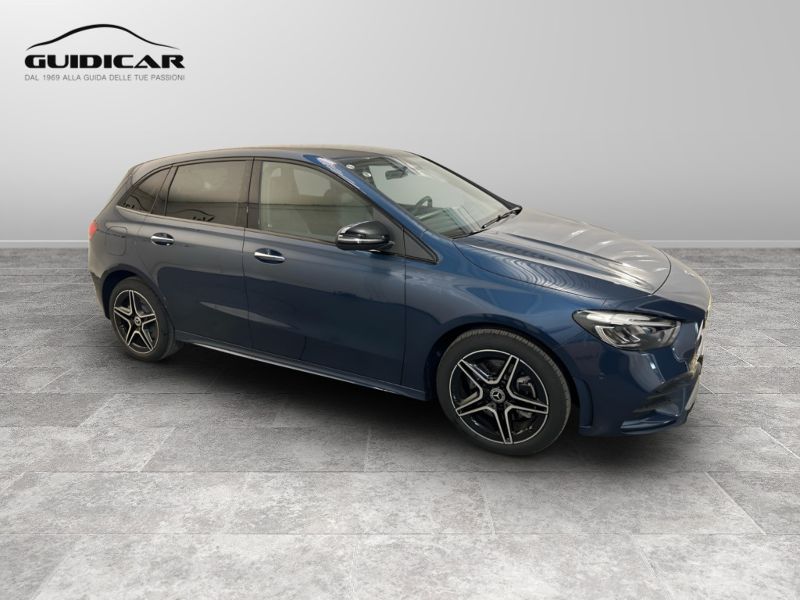 GuidiCar - MERCEDES BENZ Classe B - W247 2023 1 B 250 e con tecnologia EQ AMG Line ADVANCED PLUS Nuovo