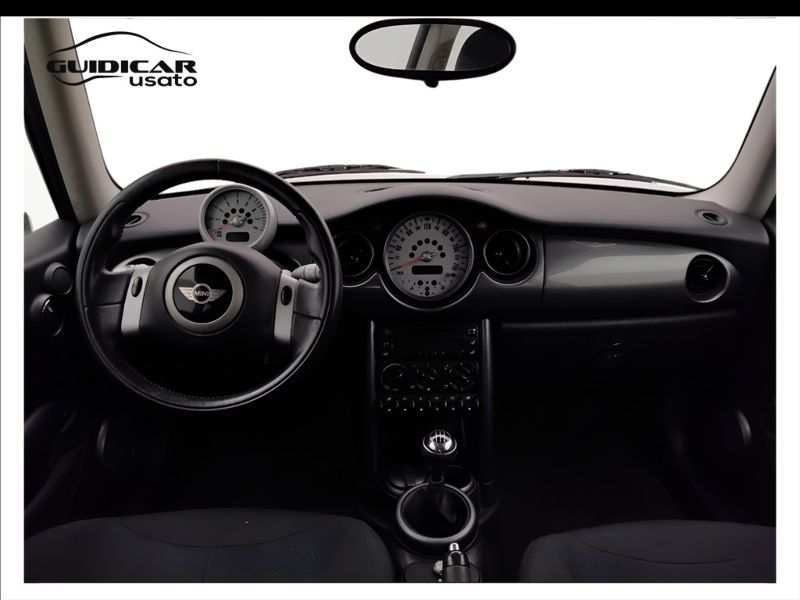 GuidiCar - MINI Mini 2007 Mini 1.6 One De Luxe CL Usato