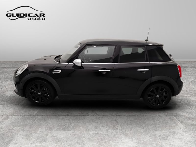 GuidiCar - MINI Mini 5 porte  (F55) 2015 Mini 1.5 Cooper D 5p Usato