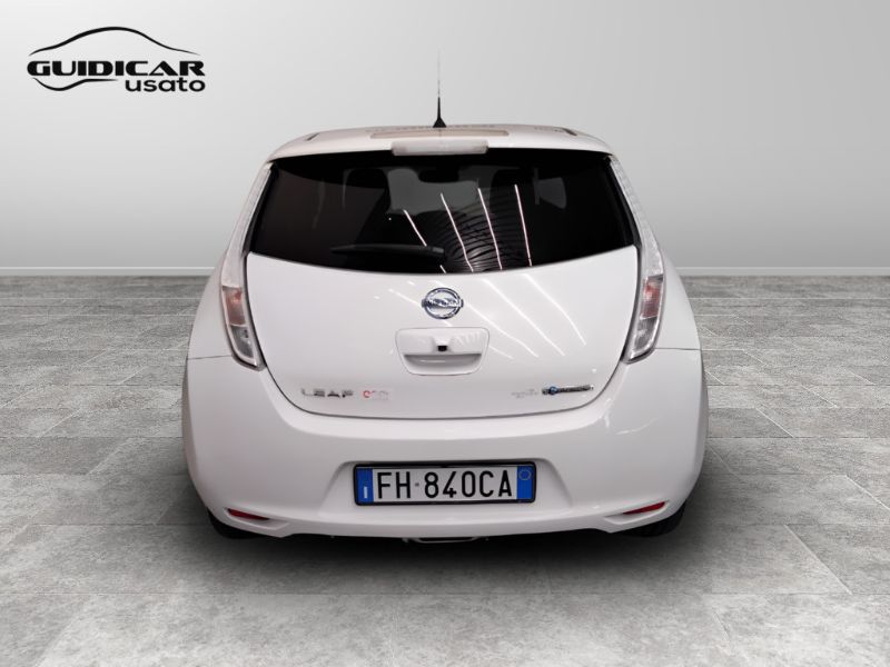 GuidiCar - NISSAN Leaf 2017 Leaf Acenta 30kW 109cv my17 Usato