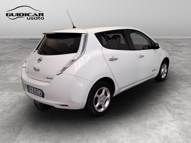 GuidiCar - NISSAN Leaf 2017 Leaf Acenta 30kW 109cv my17 Usato