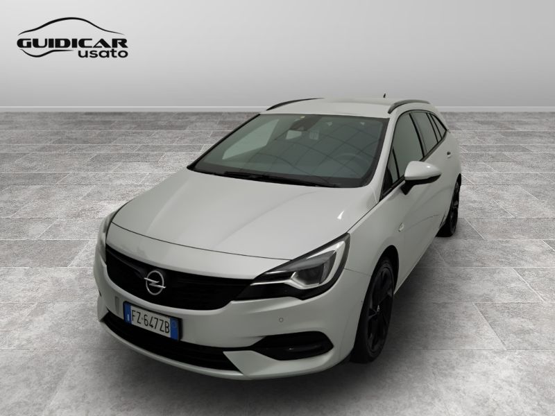 GuidiCar - OPEL Astra 2020 Astra Sports Tourer 1.5 cdti Ultimate s&s 122cv Usato