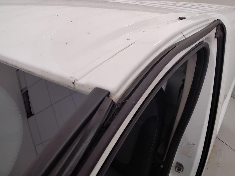 GuidiCar - OPEL Vivaro 2017 Vivaro L1H1 29 1.6 cdti 120cv Essentia E6 Usato