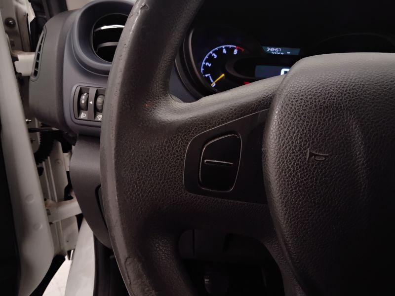 GuidiCar - OPEL Vivaro 2017 Vivaro L1H1 29 1.6 cdti 120cv Essentia E6 Usato