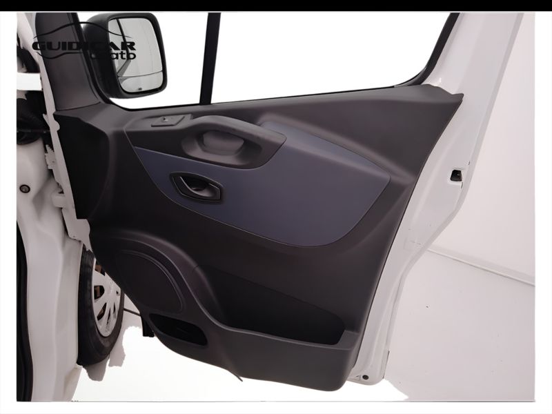 GuidiCar - OPEL Vivaro 2017 Vivaro L1H1 29 1.6 cdti 120cv Essentia E6 Usato