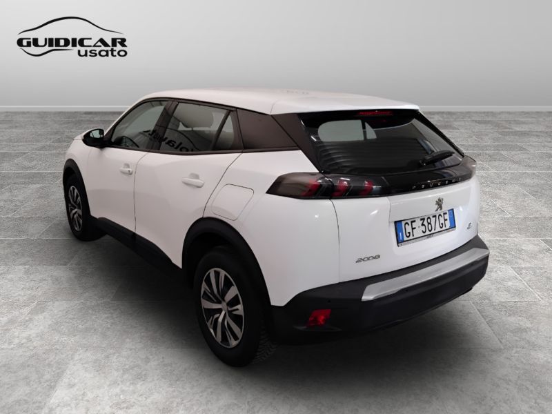 GuidiCar - PEUGEOT 2008 2021 2008 1.2 puretech Active Pack s&s 100cv Usato