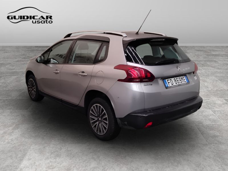 GuidiCar - PEUGEOT 2008 2016 2008 1.2 puretech Active 82cv my16 Usato