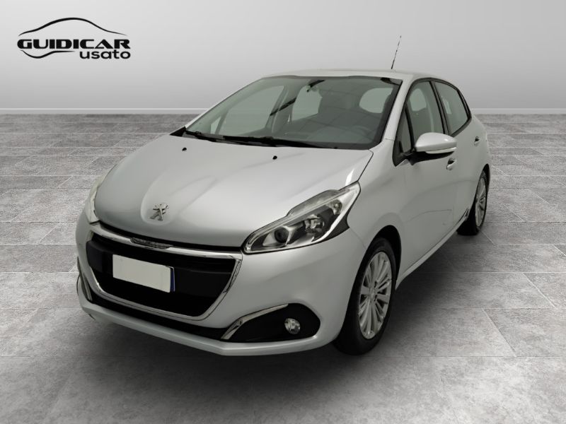 GuidiCar - PEUGEOT 208 2018 208 1.2 puretech Allure 82cv 5p Usato