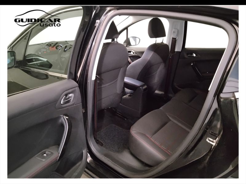 GuidiCar - PEUGEOT 208 2016 208 1.6 bluehdi GT Line s&s 120cv 5p Usato