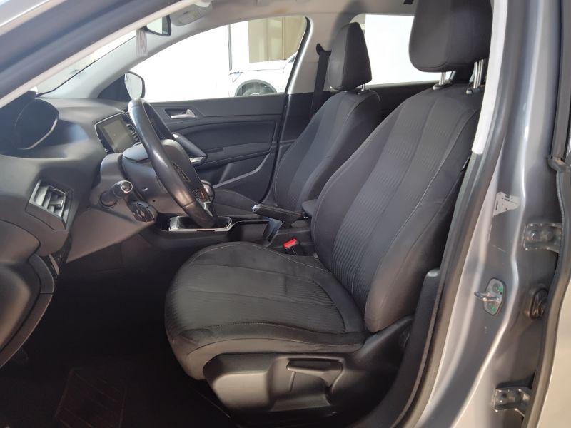 GuidiCar - PEUGEOT 308 2015 308 SW 1.6 bluehdi Active s&s 100cv Usato