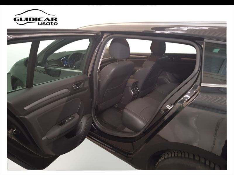 GuidiCar - RENAULT Megane 2021 Megane Sporter 1.5 blue dci Business 115cv Usato