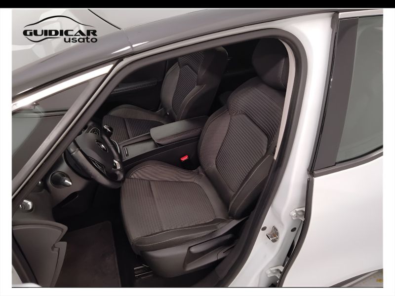 GuidiCar - RENAULT Scenic 2018 Scenic 1.5 dci energy Bose 110cv Usato