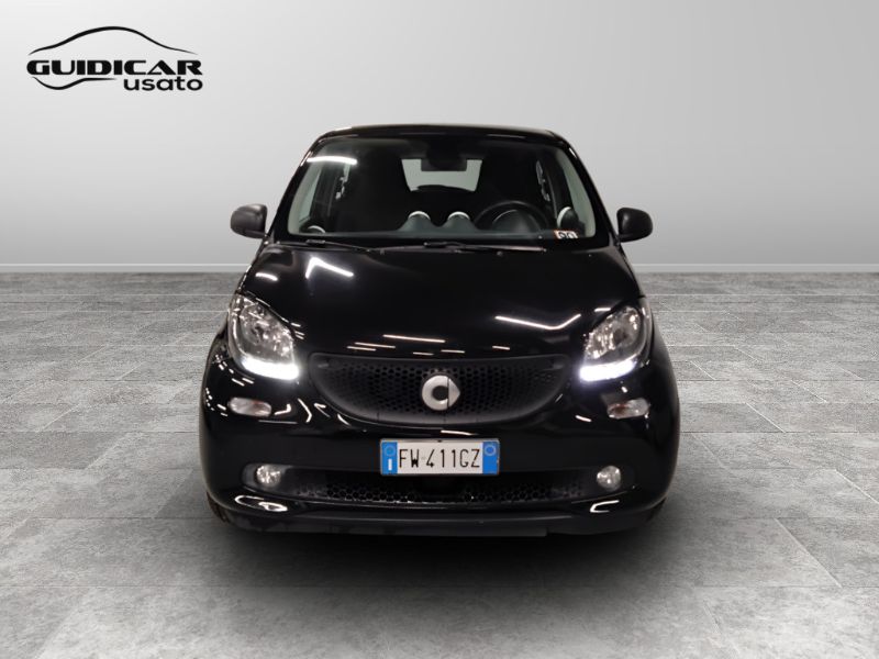 GuidiCar - SMART Forfour 2019 Forfour 1.0 Superpassion 71cv Usato