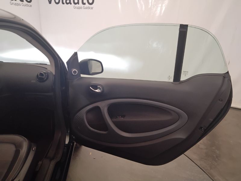 GuidiCar - SMART Fortwo 2021 Fortwo eq Prime 22kW Usato