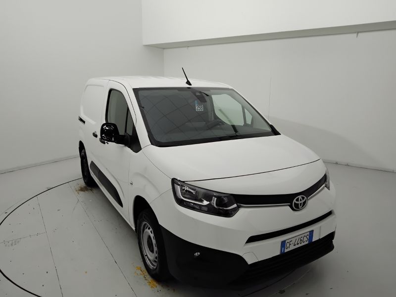 GuidiCar - TOYOTA Proace City 2021 proace city 1.5D 100cv S&S L1 D Ground Usato