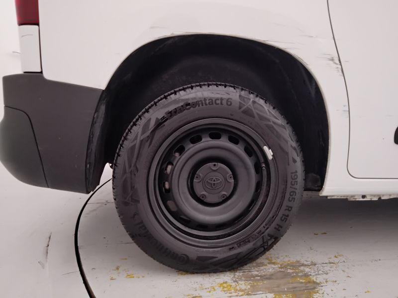 GuidiCar - TOYOTA Proace City 2021 proace city 1.5D 100cv S&S L1 D Ground Usato
