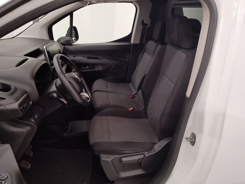 GuidiCar - TOYOTA Proace City 2021 proace city 1.5D 100cv S&S L1 D Ground Usato