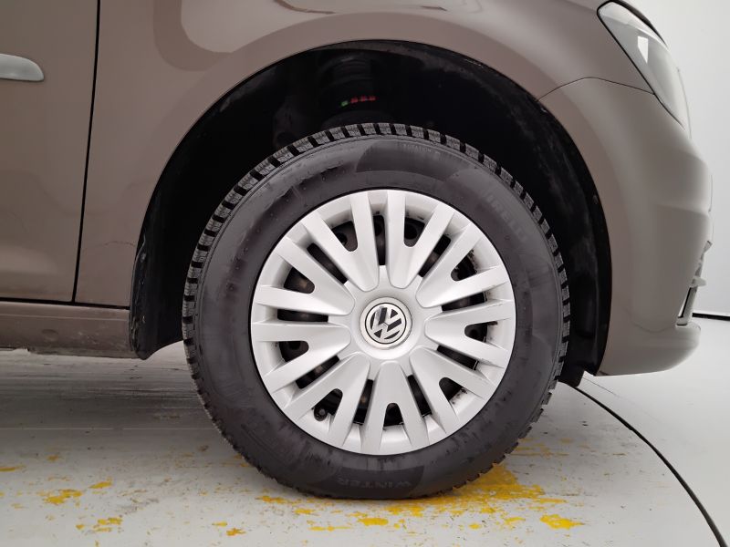 GuidiCar - VOLKSWAGEN Caddy 2018 Caddy 2.0 tdi 102cv comfortline E6 Usato