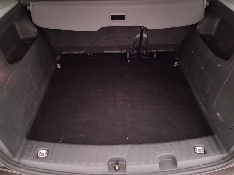 GuidiCar - VOLKSWAGEN Caddy 2018 Caddy 2.0 tdi 102cv comfortline E6 Usato