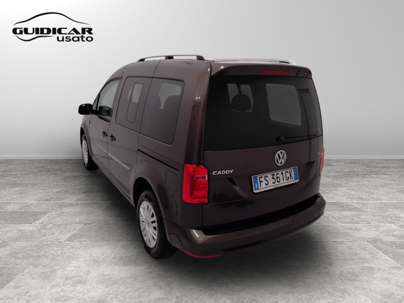 GuidiCar - VOLKSWAGEN Caddy 2018 Caddy 2.0 tdi 102cv comfortline E6 Usato