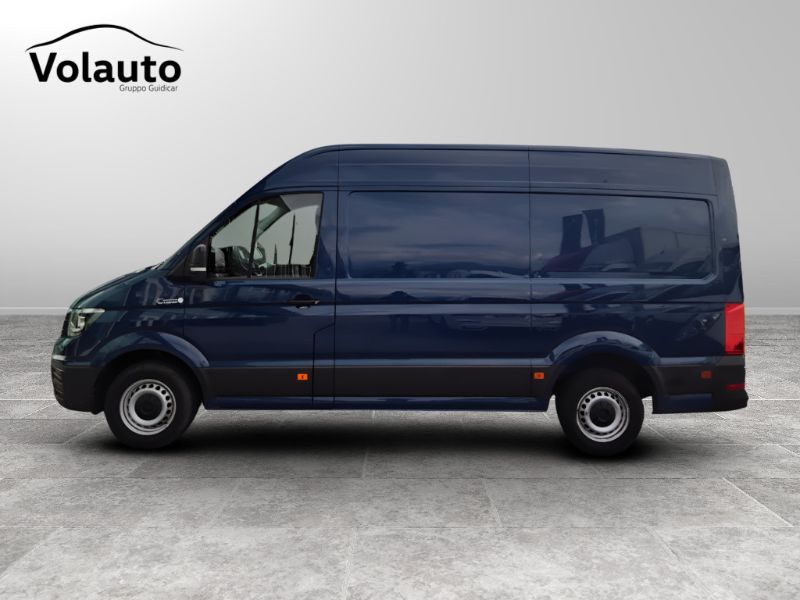 GuidiCar - VOLKSWAGEN Crafter 2019 crafter 30 2.0 tdi 140cv L3H3 Business Usato