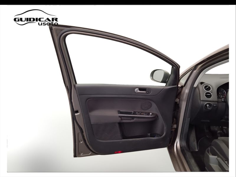 GuidiCar - VOLKSWAGEN Golf 2010 Golf Plus 1.6 Highline bi-fuel Usato